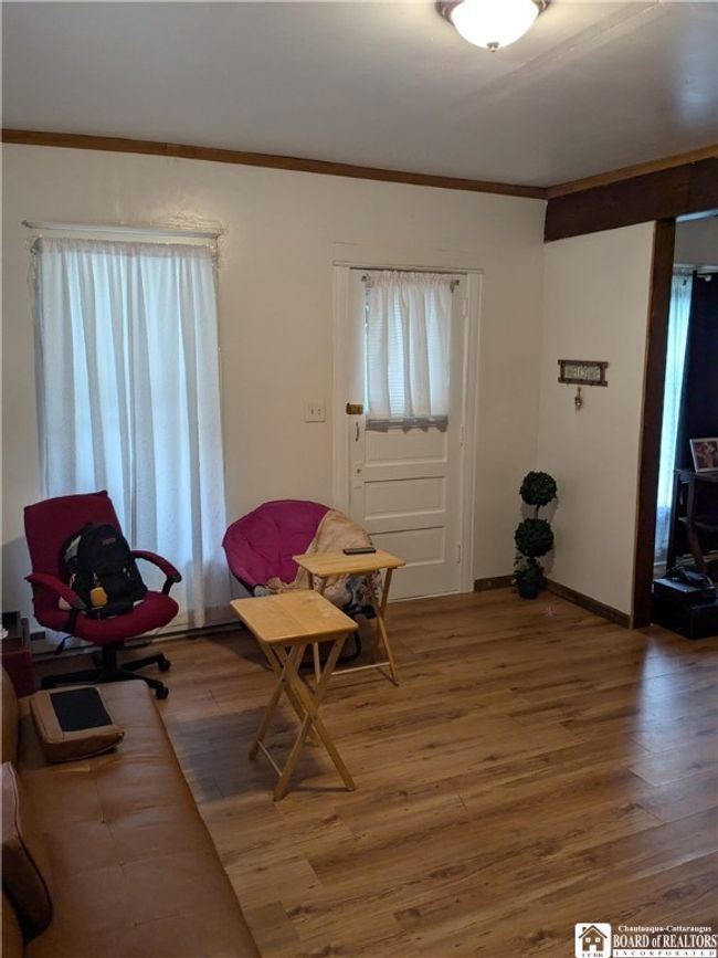 650 Barrows St, House other with 3 bedrooms, 2 bathrooms and null parking in Jamestown NY | Image 4