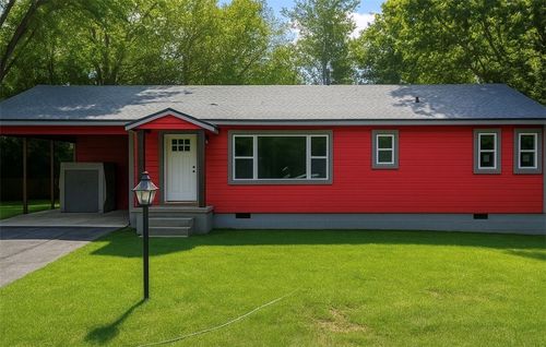 6 W Montgomery St, Fayetteville, AR, 72701-7927 | Card Image