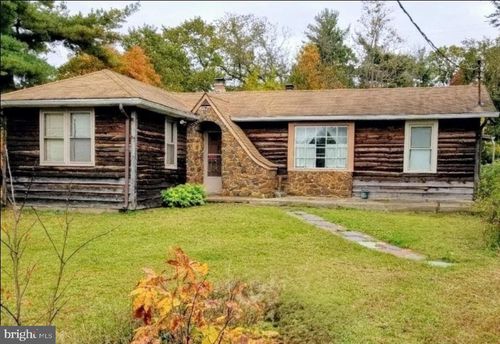 330 E Forest Grove Rd, VINELAND, NJ, 08360-1712 | Card Image