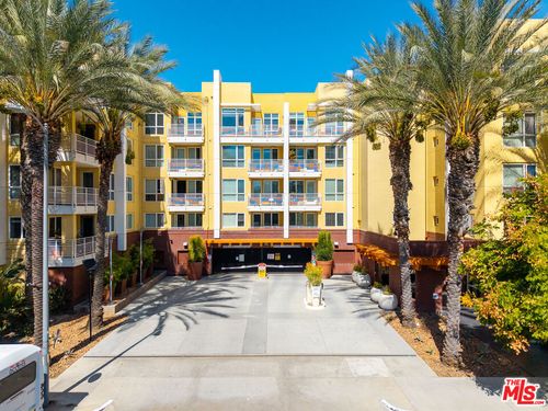 unit-408-21301 Erwin St, Woodland Hills, CA, 91367-3793 | Card Image