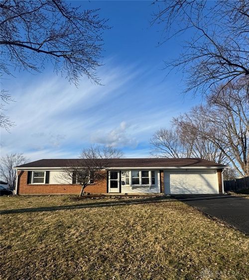 4303 Walbridge Trl, Beavercreek, OH, 45430-1828 | Card Image