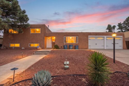 4508 Piedra Blanca St Ne, Albuquerque, NM, 87111-2541 | Card Image
