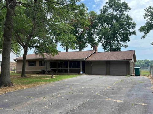 2809 Riverside Dr, Pine Bluff, AR, 71602-9001 | Card Image