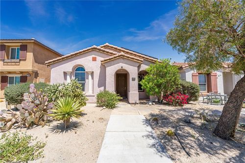 67960 Rio Vista Dr, Cathedral City, CA, 92234-8671 | Card Image