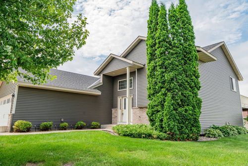 1406 English Ave Nw, New Prague, MN, 56071-2216 | Card Image