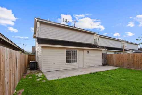 2106 Nettleton St, Houston, TX, 77004-1911 | Card Image