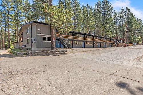 3546 Spruce Ave, South Lake Tahoe, CA, 96150-8320 | Card Image