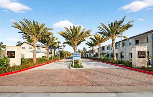 21-6007 Clementine Ln, Cypress, CA, 90630-4576 | Card Image