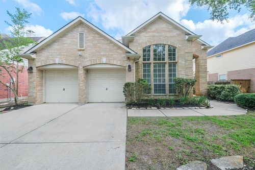 5911 Brook Bend Dr, Sugar Land, TX, 77479-4135 | Card Image
