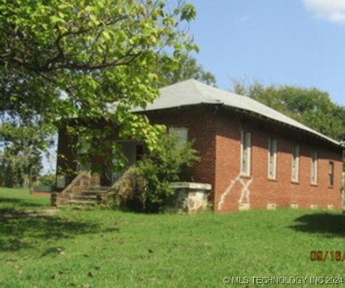 129 S Ocheese Avenue, Wewoka, OK, 74884 | Card Image