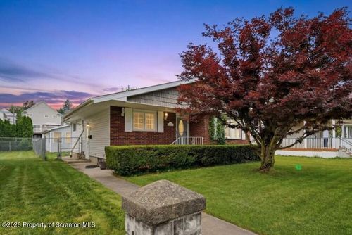 1723 Dorothy St, Scranton, PA, 18504-1109 | Card Image