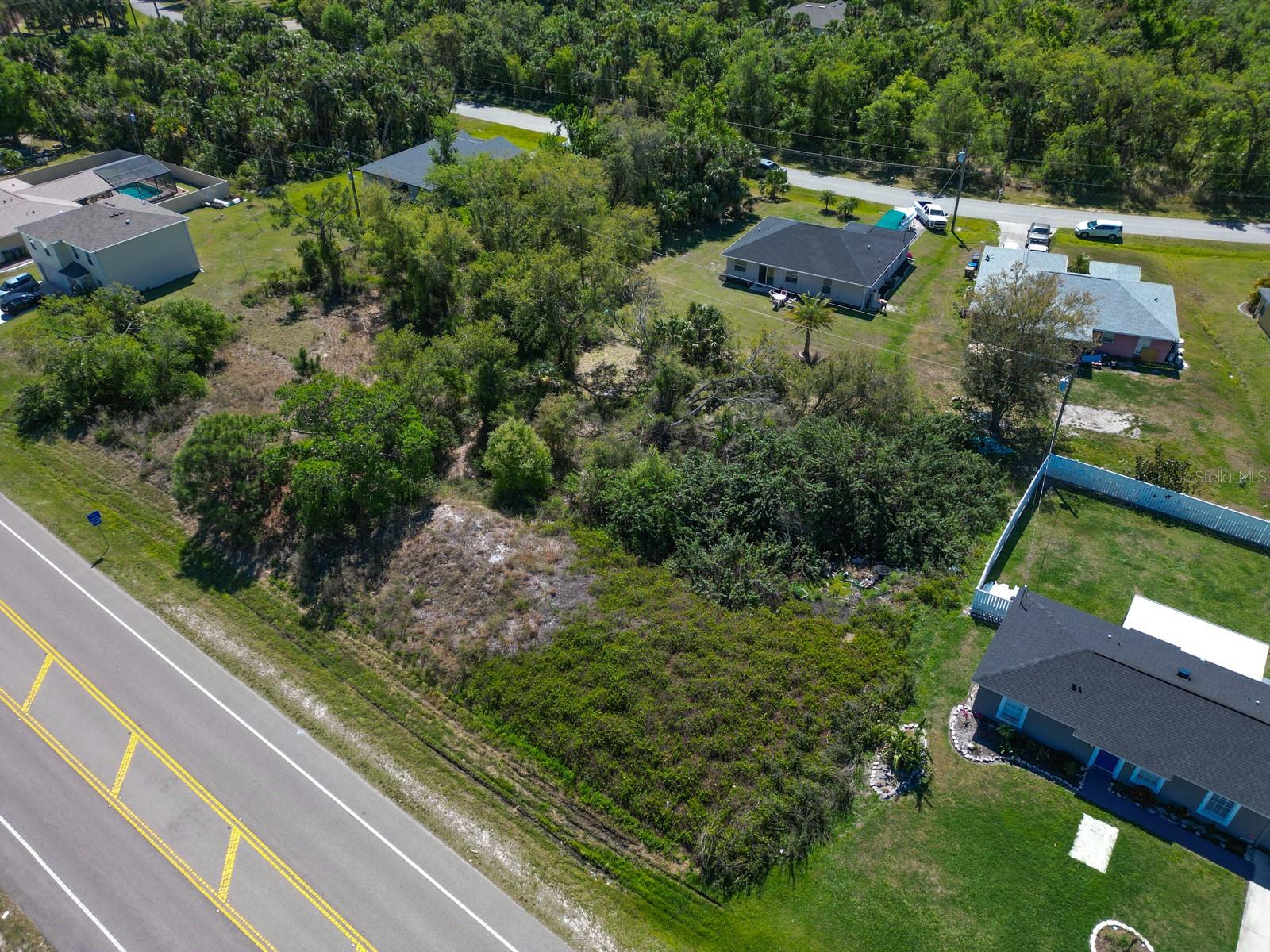 Land in NORTH PORT 4