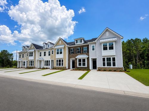 60-227 Lockland Dr, Myrtle Beach, SC, 29588-1701 | Card Image