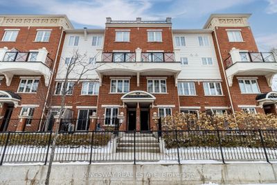 32 - 2480 Post Rd, Condo with 2 bedrooms, 2 bathrooms and 1 parking in Oakville ON | Image 1