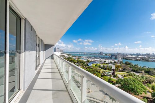 1808-50 Biscayne Blvd, Miami, FL, 33132-2932 | Card Image