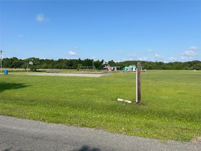 231 Bayshore Rd, House other with 2 bedrooms, 2 bathrooms and 2 parking in Anahuac TX | Image 16