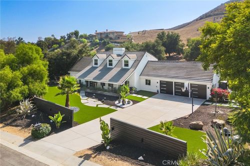 207 Saddlebow Rd, Bell Canyon, CA, 91307-1035 | Card Image