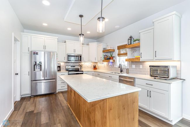 Kitchen | Image 6