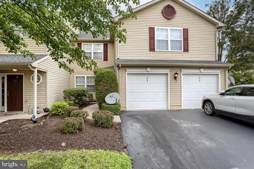 122 Cardinal Ln, HUMMELSTOWN, PA, 17036-8755 | Card Image