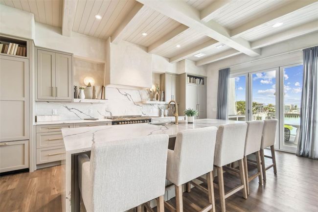 344 Capri Blvd, Townhouse with 5 bedrooms, 5 bathrooms and null parking in TREASURE ISLAND FL | Image 8