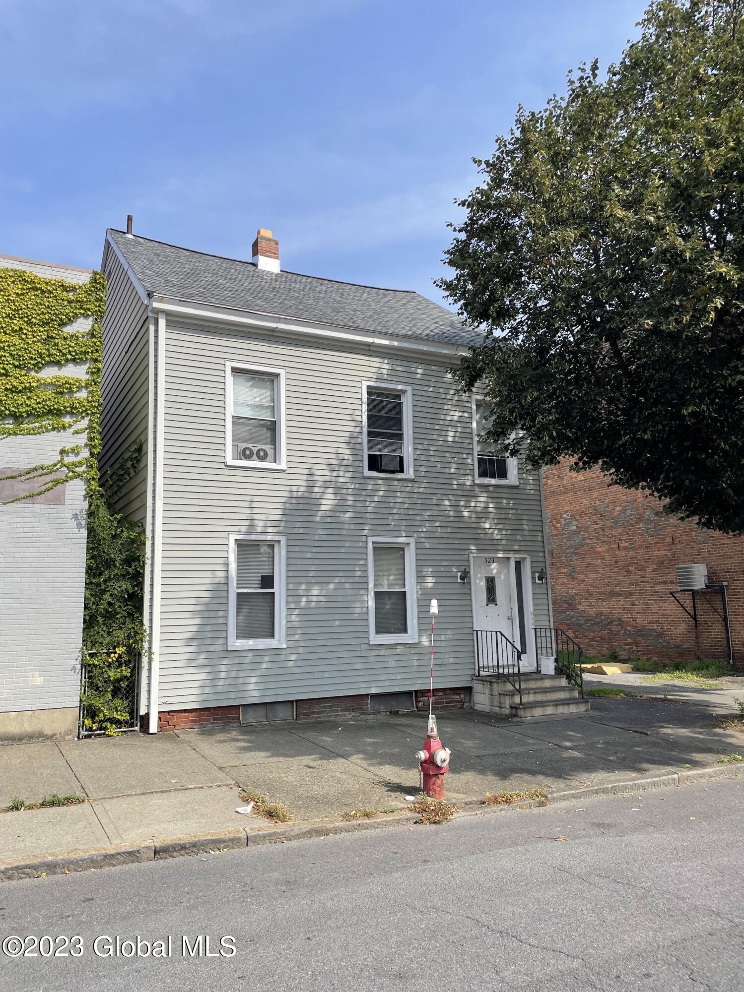 523 Central Avenue, For Sale in Albany Zoocasa