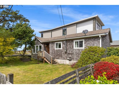 7936 Marigold St, Rockaway Beach, OR, 97136-9728 | Card Image