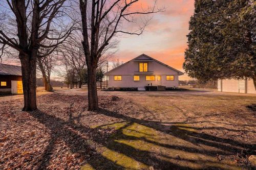 N6754 County Road Y, Watertown, WI, 53094-9455 | Card Image