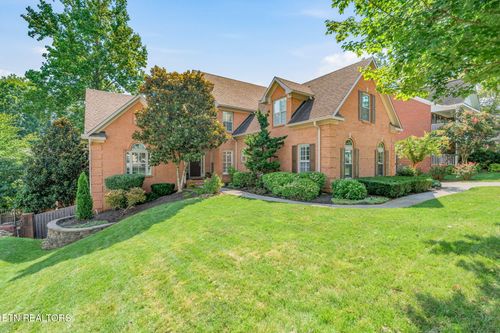 1724 Evening Shade Ln, Knoxville, TN, 37919-8878 | Card Image