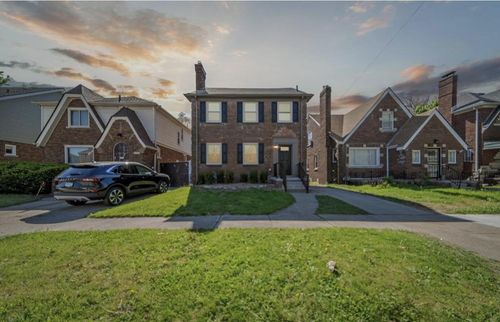 18941 Santa Rosa Dr, Detroit, MI, 48221-2248 | Card Image