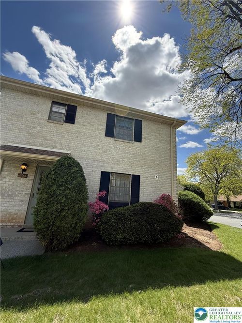 2815 Whitemarsh Pl, Macungie, PA, 18062-1416 | Card Image