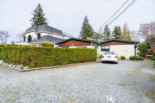 1766 139 St, Surrey, BC, V4A4G7 | Card Image