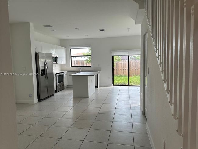 0 - 11836 Sw 247 Th Ter, Townhouse with 3 bedrooms, 3 bathrooms and null parking in Homestead FL | Image 7