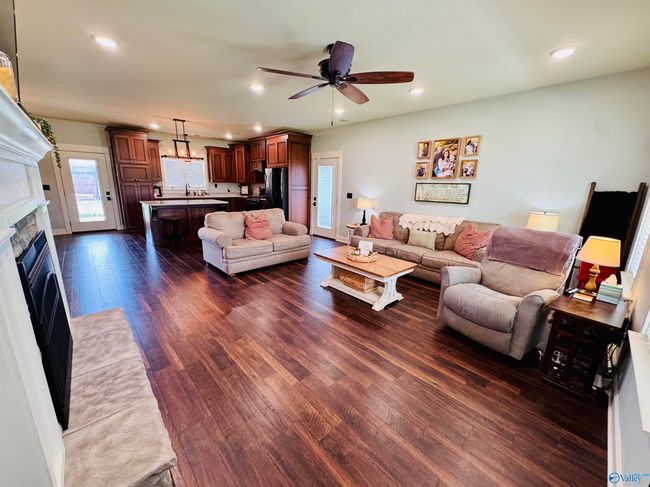624 2 Nd Ave S, House other with 3 bedrooms, 2 bathrooms and null parking in Loretto TN | Image 6