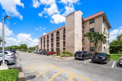 206-3251 Holiday Springs Blvd, Margate, FL, 33063-5496 | Card Image