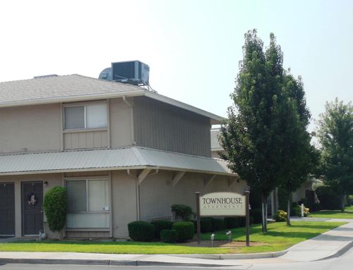 apt-c-911 Minnewawa Ave, Clovis, CA, 93612-2101 | Card Image