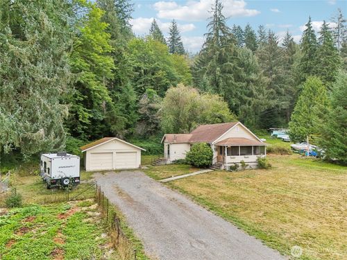 10544 Upper Preston Rd Se, Issaquah, WA, 98027-8711 | Card Image