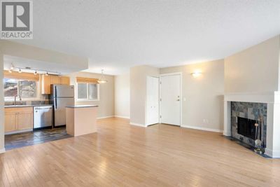 1540 29 St Nw, Townhouse with 3 bedrooms, 1 bathrooms and 1 parking in Calgary AB | Image 2