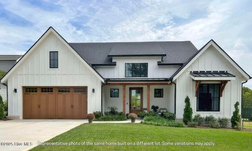 2978 Golf Lake Dr Sw, Supply, NC, 28462-2465 | Card Image