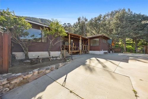 209 E End Dr, Frazier Park, CA, 93225-8023 | Card Image