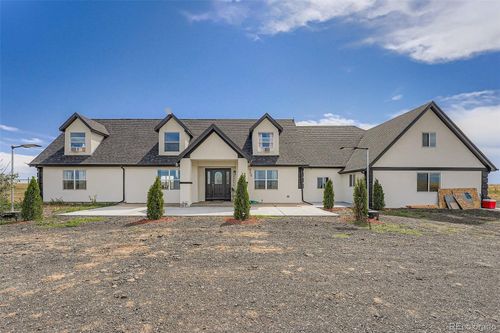 44015 E 128th Ave, Bennett, CO, 80102-9578 | Card Image