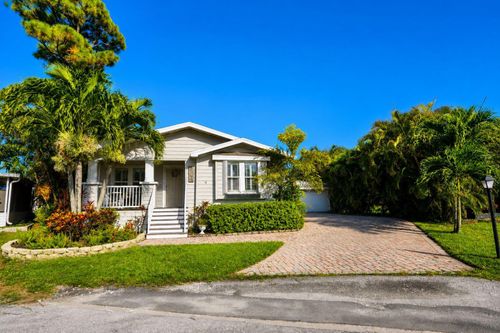 6164 N Ironwood Ln, Atlantis, FL, 33462-2165 | Card Image