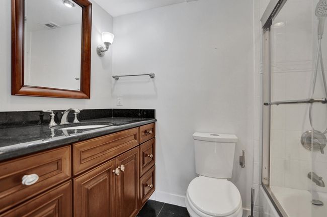 APT-918C - 3300 S Ocean Blvd, Condo with 2 bedrooms, 2 bathrooms and null parking in Highland Beach FL | Image 26