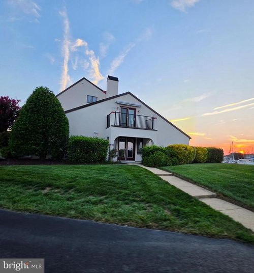 23j-23 Queen Victoria Way, CHESTER, MD, 21619 | Card Image