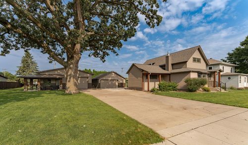 918 Saint Charles Ave, Saint Charles, MN, 55972-1115 | Card Image