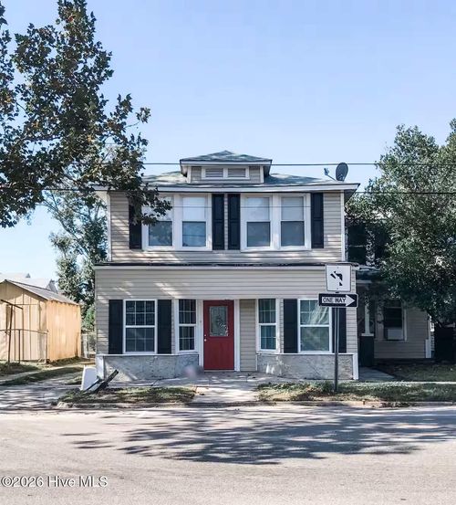 b-216 S 17th St, Wilmington, NC, 28401-4946 | Card Image