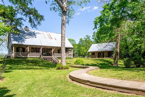 524 Robert Lacaze Rd, Natchez, LA, 71456-3561 | Card Image