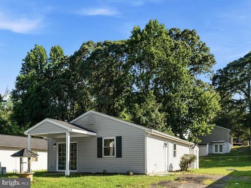 650 Field Rd, LUSBY, MD, 20657-2030 | Card Image