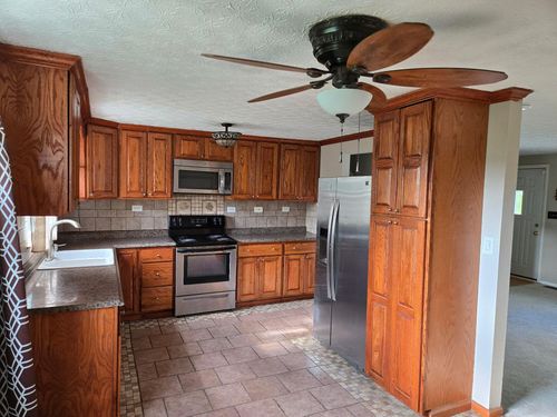 1275 Hathersage Pl, Galloway, OH, 43119-9271 | Card Image