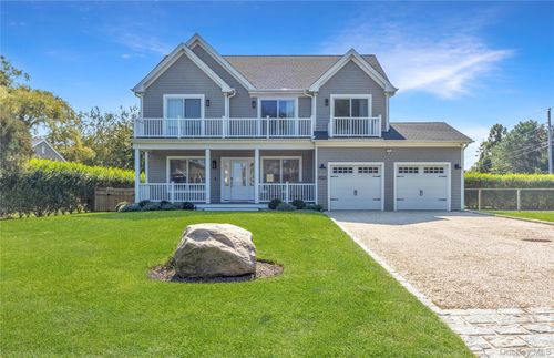 2375 Sound Dr, Greenport, NY, 11944-2045 | Card Image