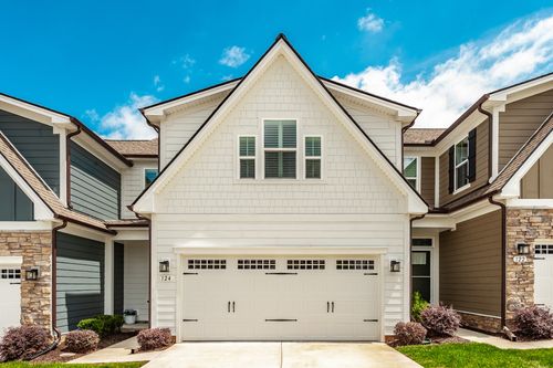 124 Great Falls Ct, Gallatin, TN, 37066-4783 | Card Image